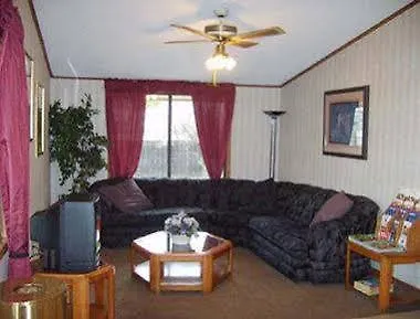 Budgetel & Inn Columbus