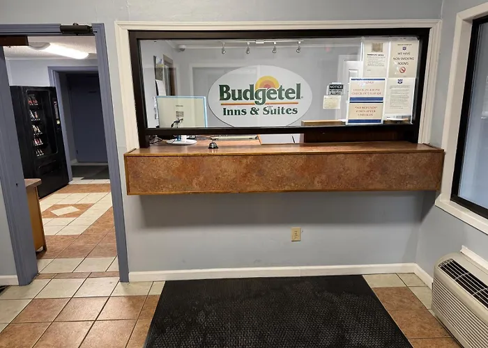 Budgetel & Inn