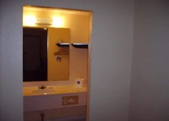 Inn Budgetel & 2*